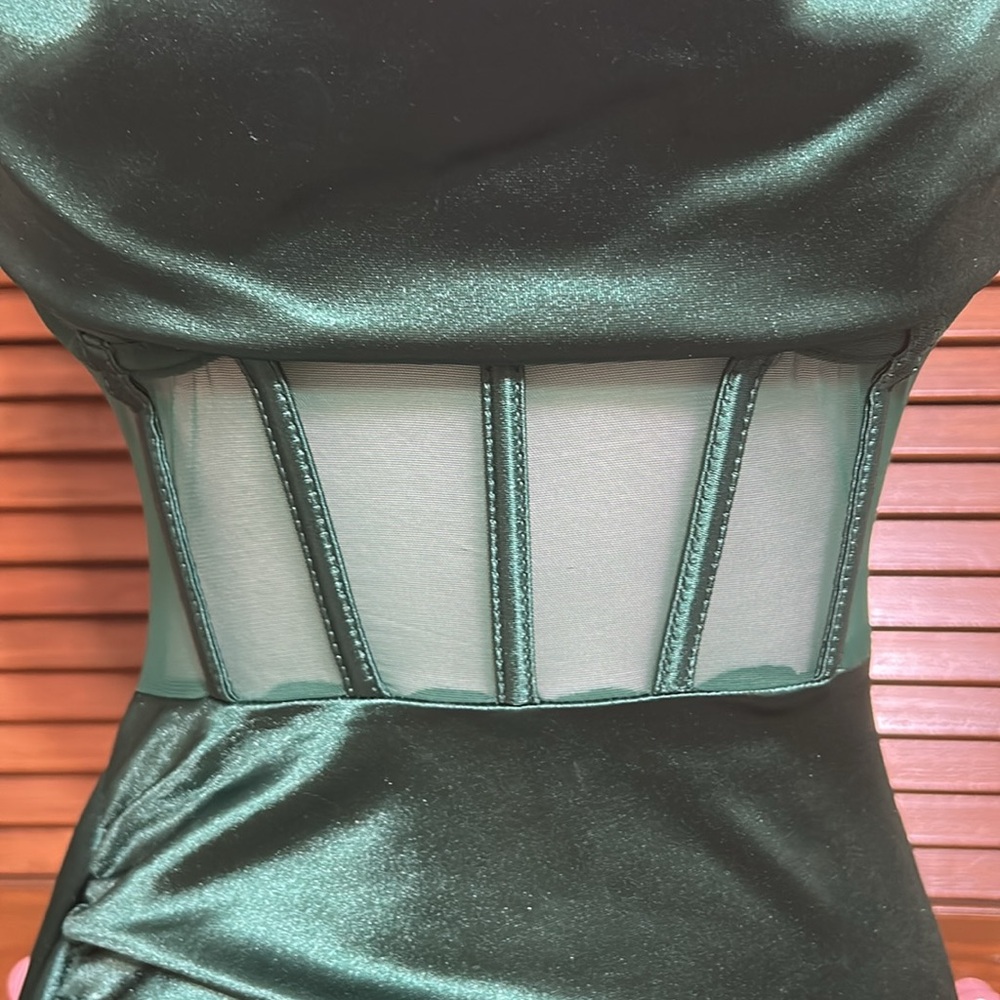 Windsor Elegant Green Evening Event Prom Corset Side Slit with Sash Gown Size S - Picture 5 of 10